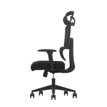 Silla ergonómica Sugi con apoyabrazos 3D y superficie PU